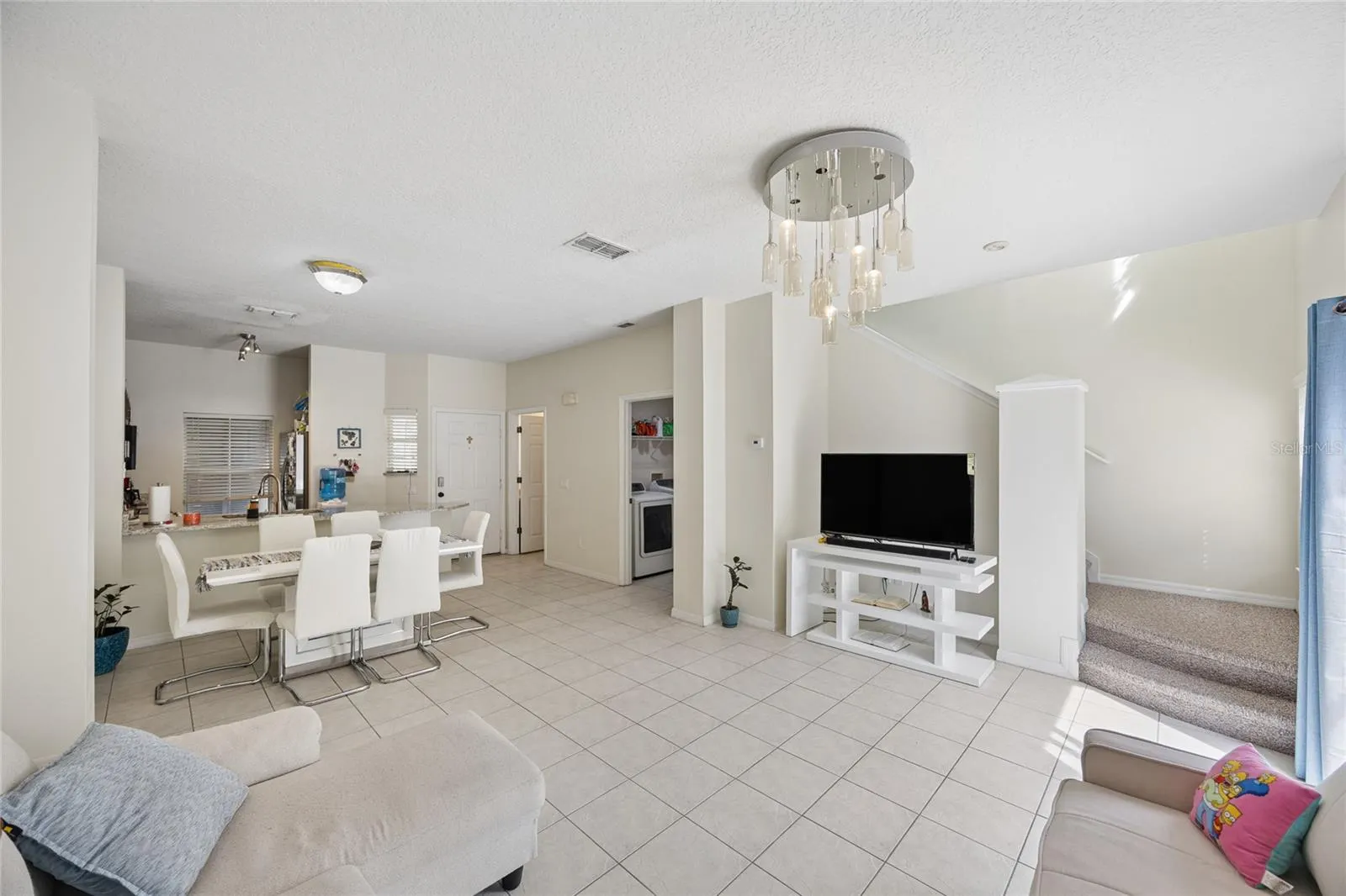 4526 ALBERTO CIR