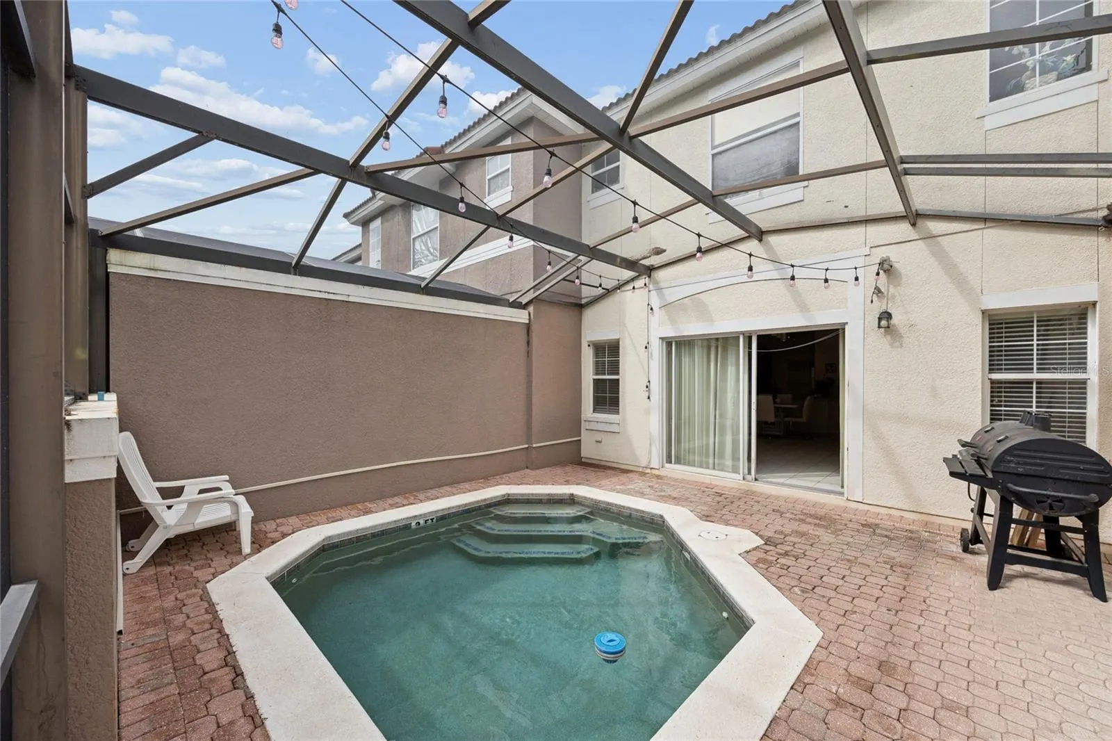 4526 ALBERTO CIR