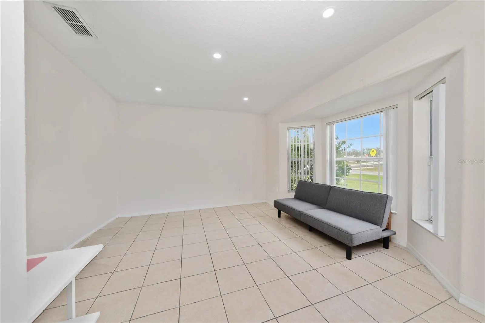 1133 CHICHESTER CT