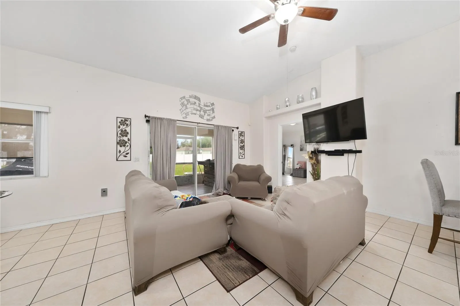 1133 CHICHESTER CT