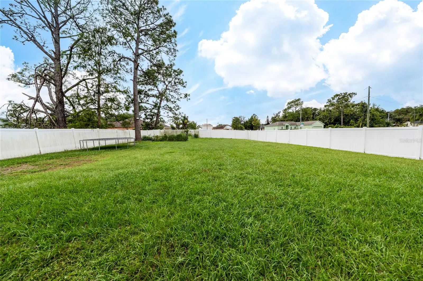 1133 CHICHESTER CT
