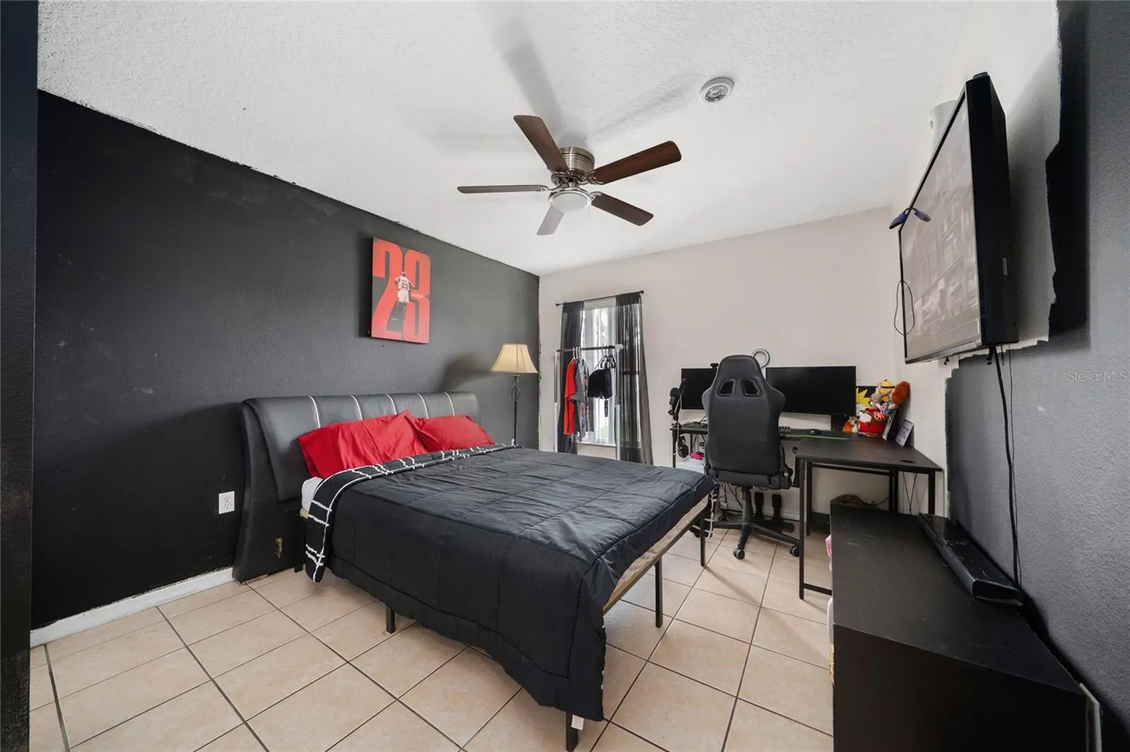 1133 CHICHESTER CT