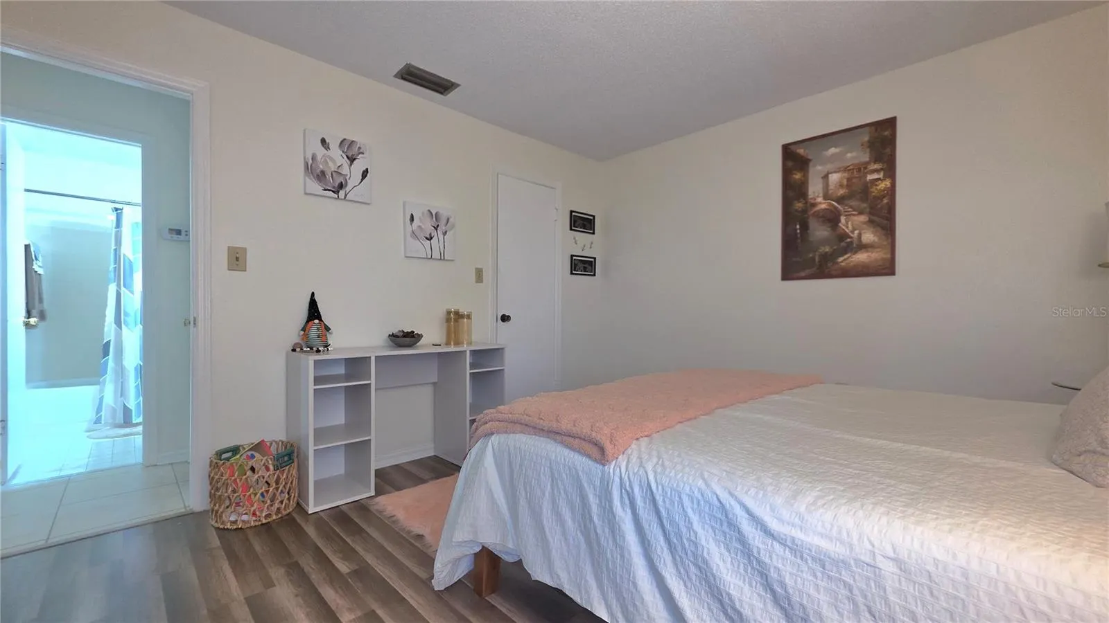 689 NW LAKE HOWARD DR #3B #3B