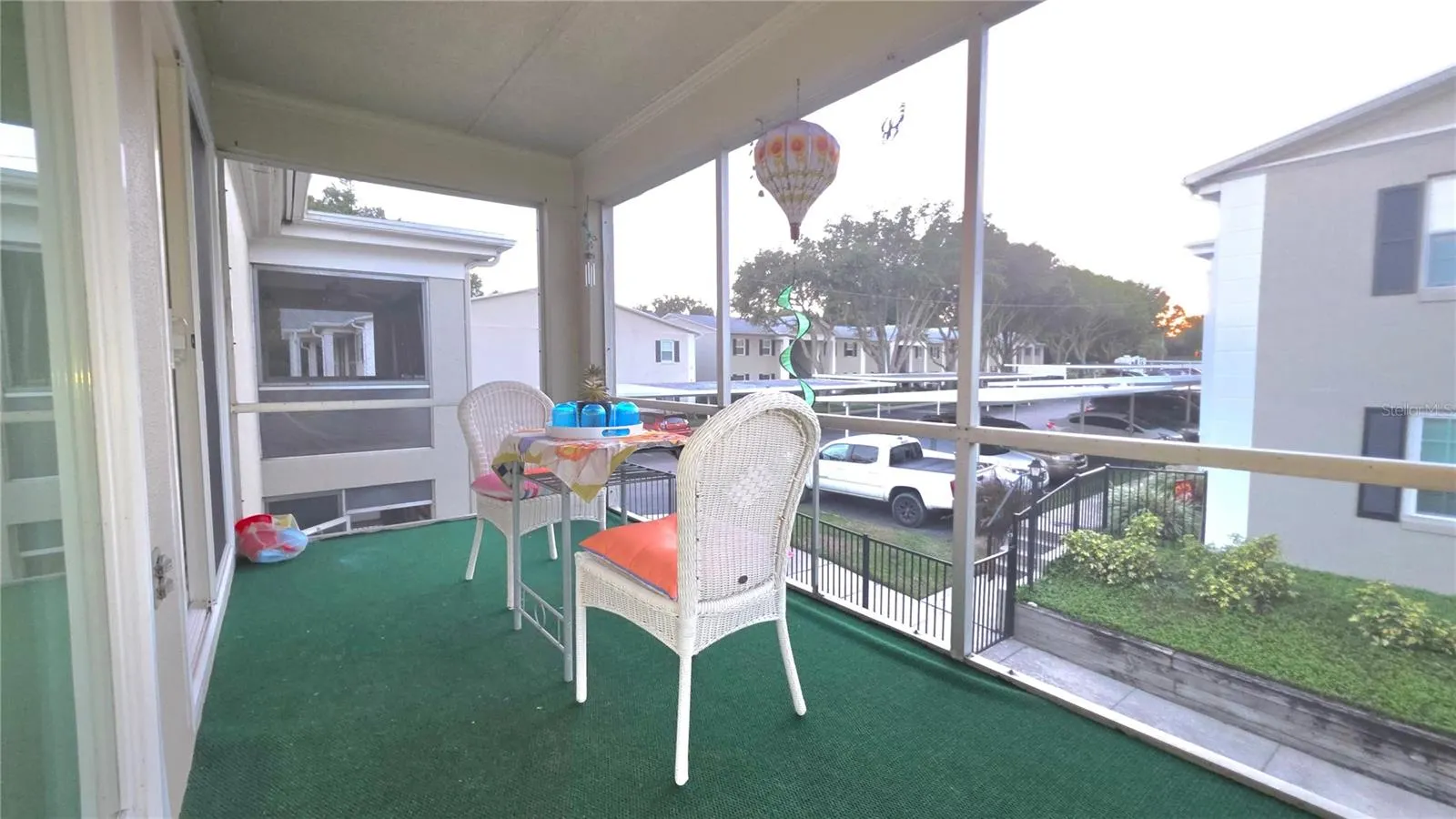 689 NW LAKE HOWARD DR #3B #3B