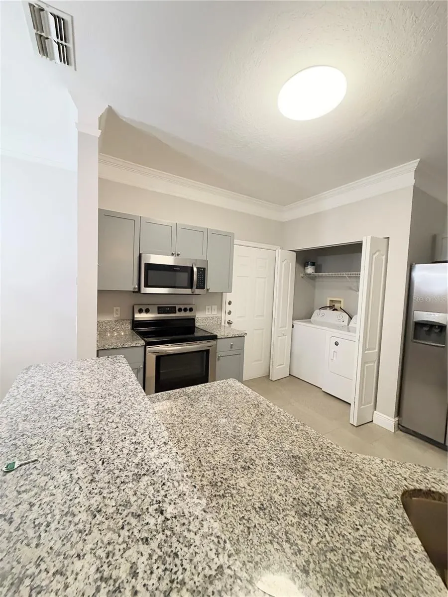 8824 VILLA VIEW CIR #108 #108