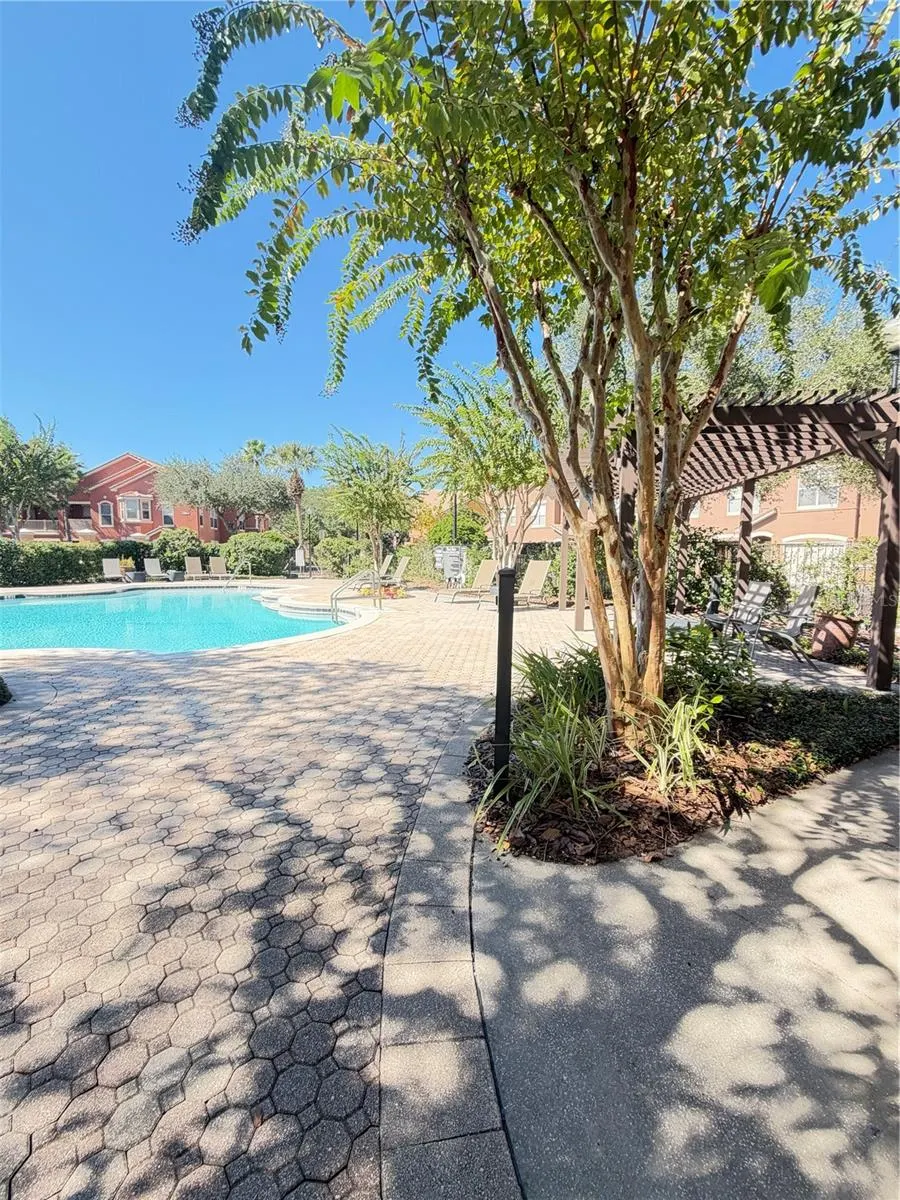8824 VILLA VIEW CIR #108 #108