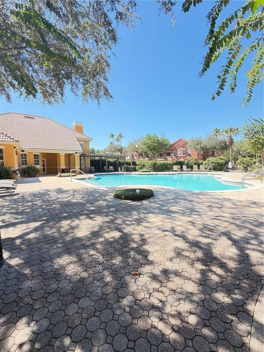 8824 VILLA VIEW CIR #108 #108