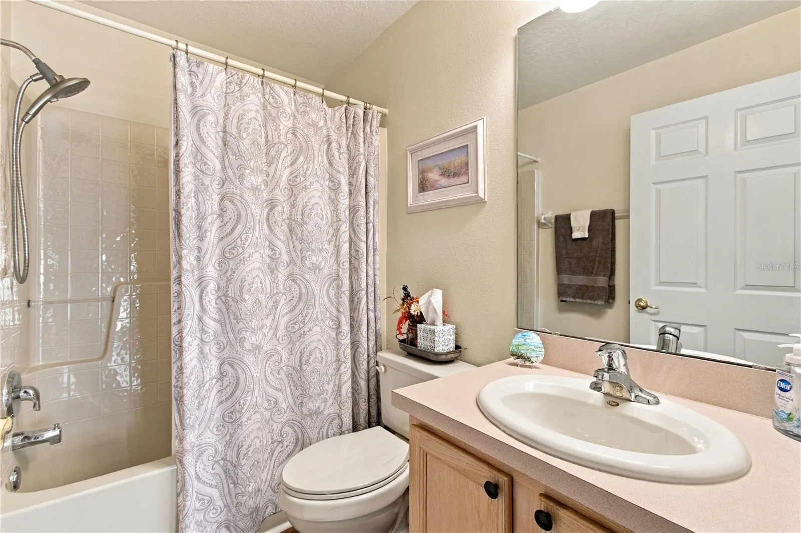 137 RIALTO RD