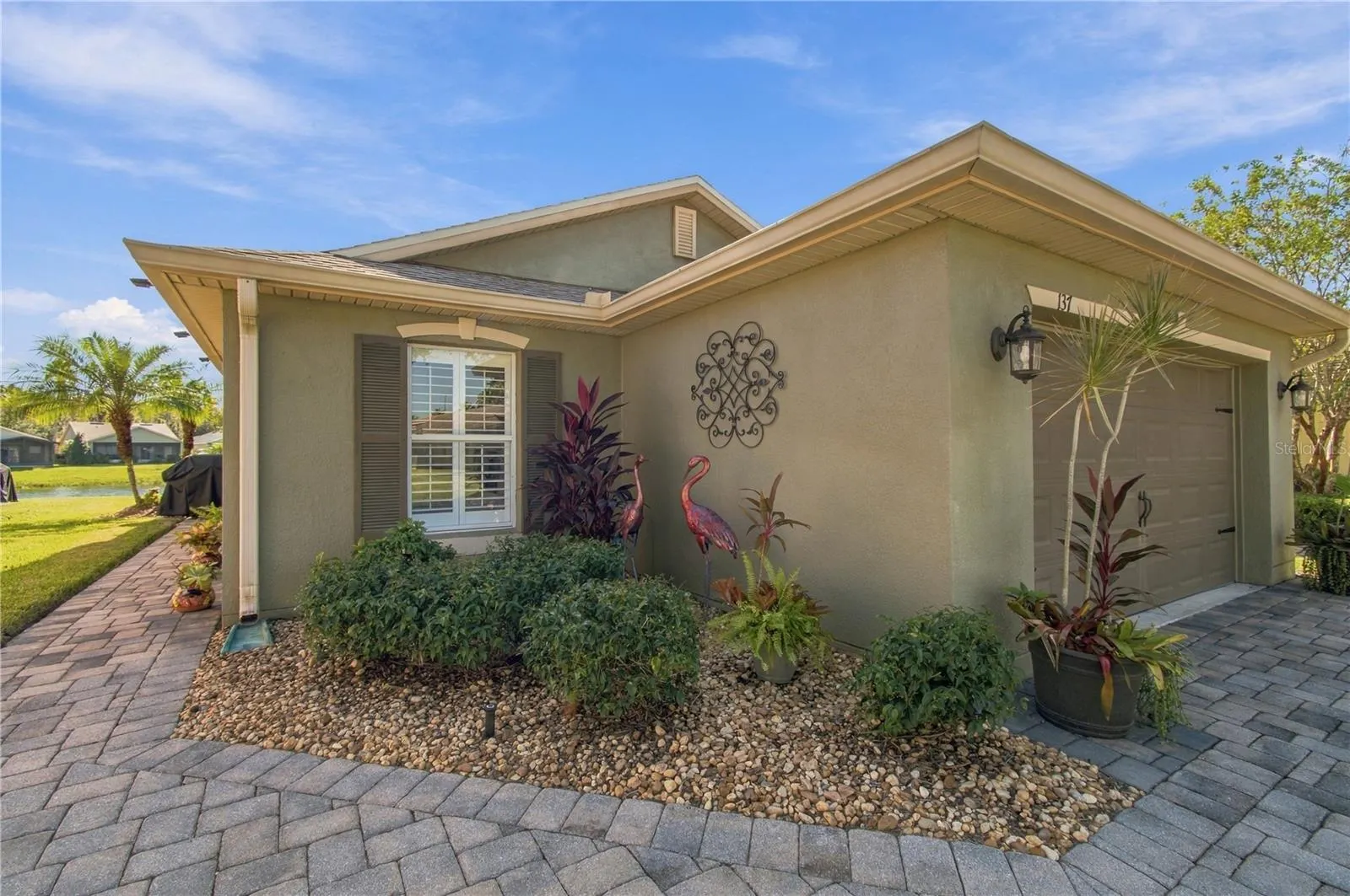 137 RIALTO RD