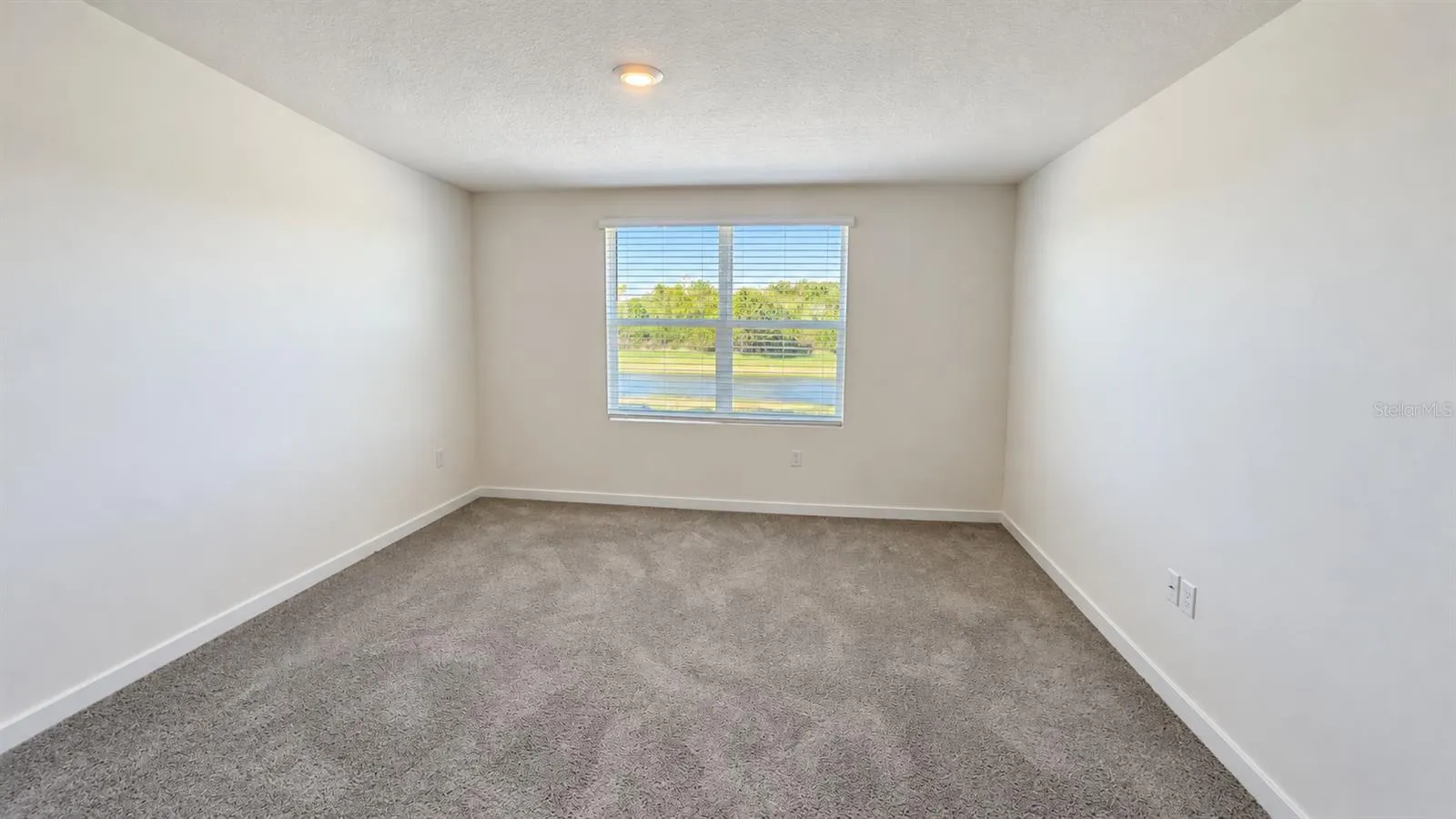 2243 RITA LN