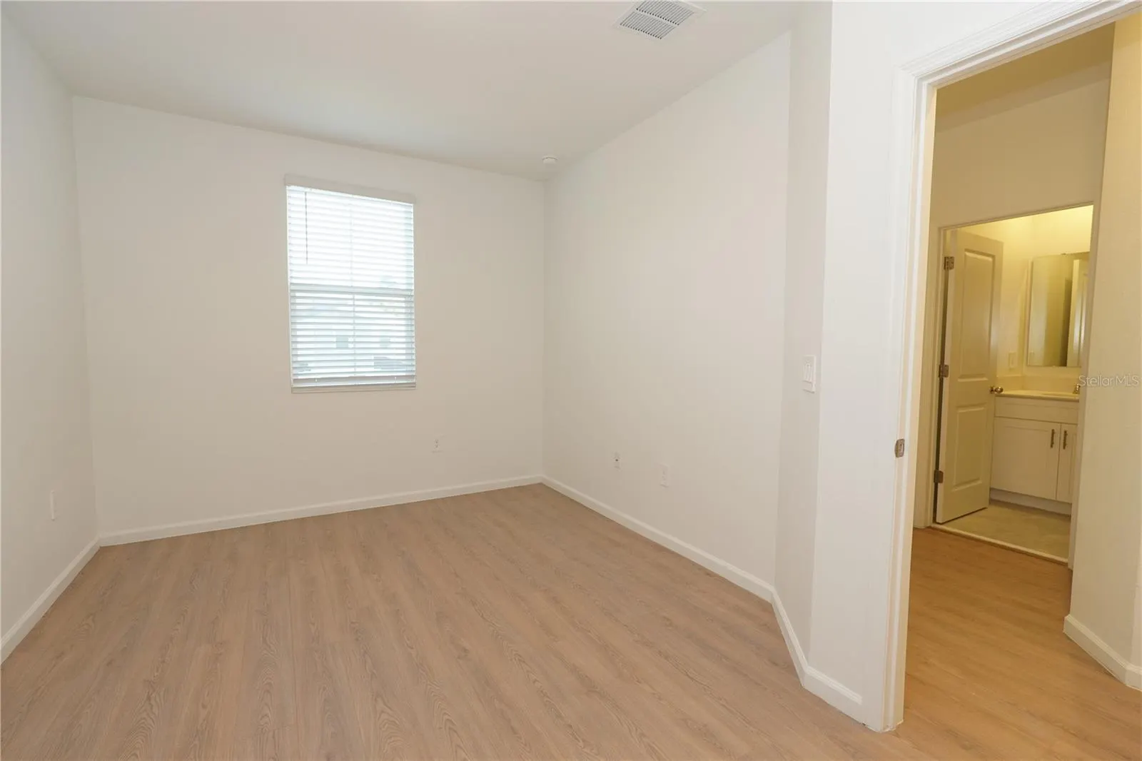 7421 STONE CREEK TRL