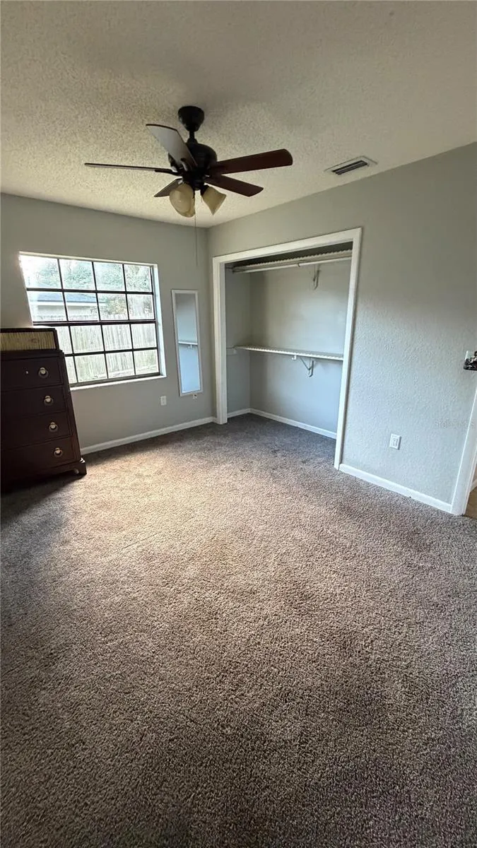 4404 S LAUREL POINTE DR