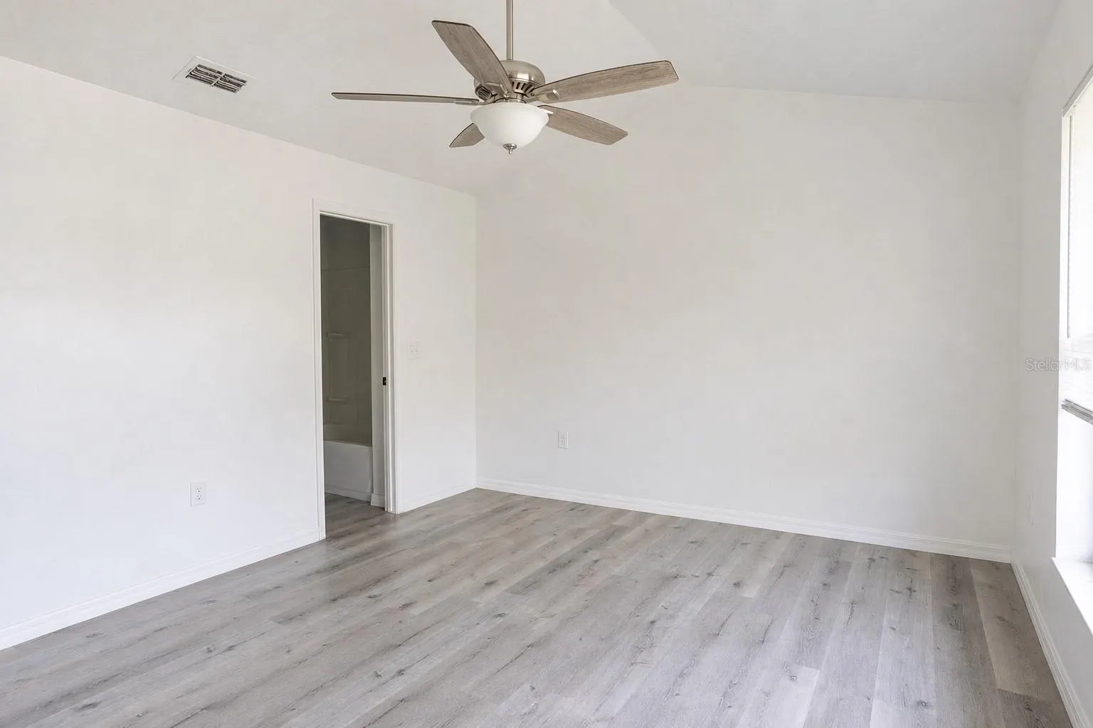 3133 ENCLAVE CT