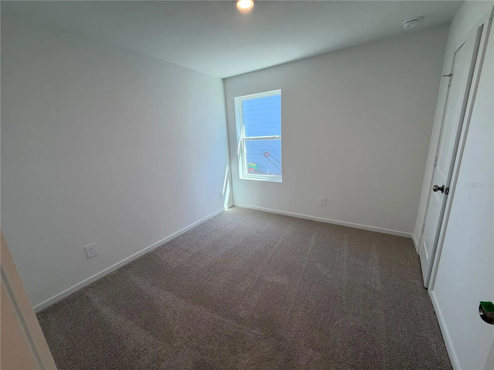 5519 PIMENTA CT