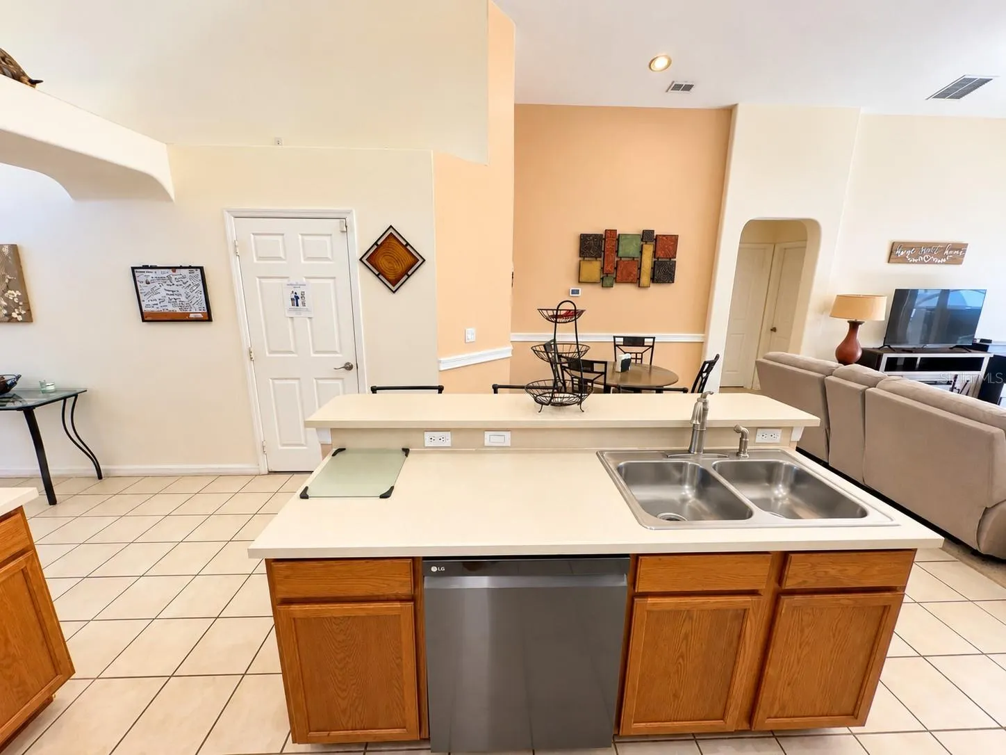 432 VIZCAY WAY