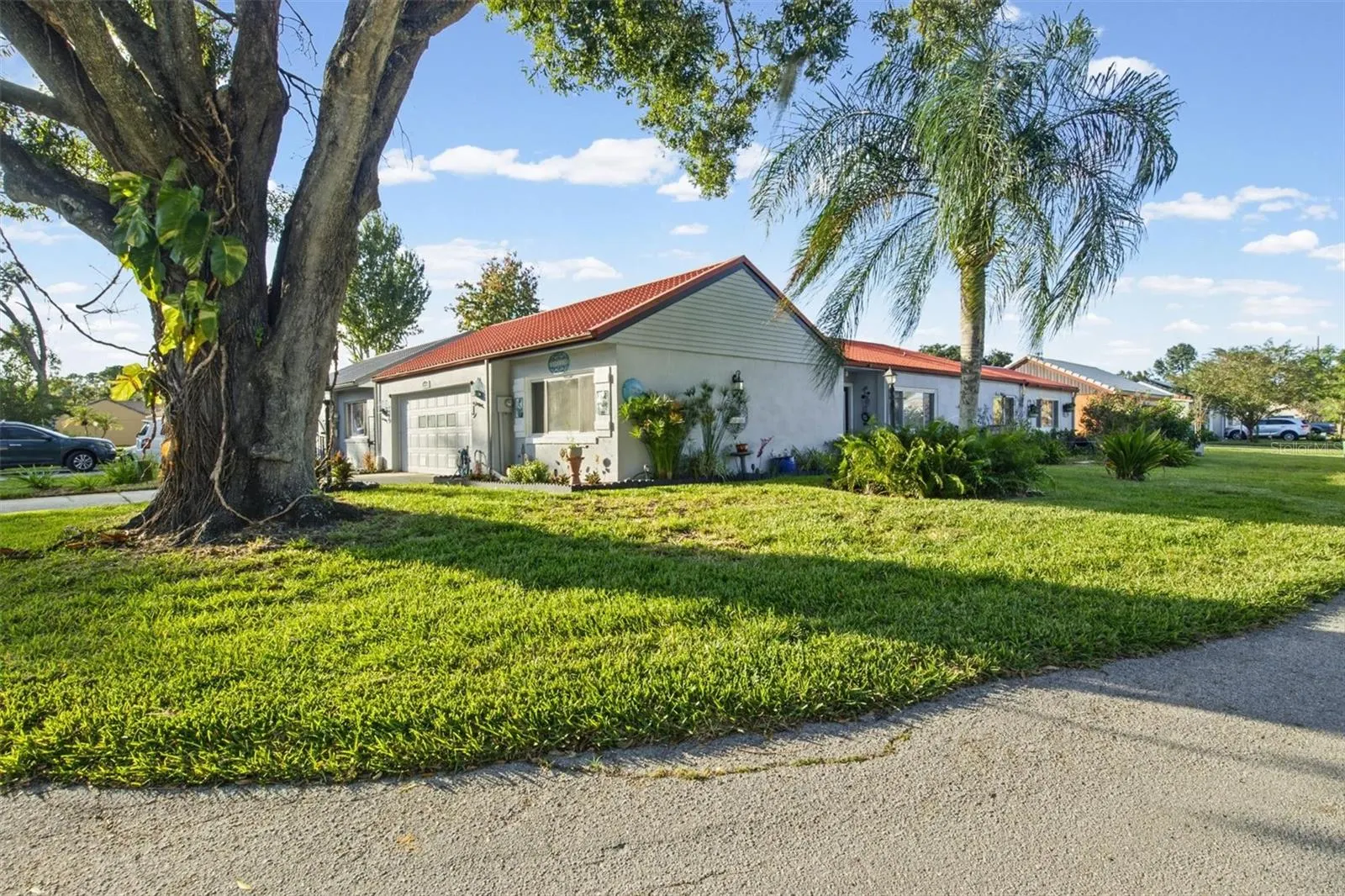 273 MARIPOSA ST