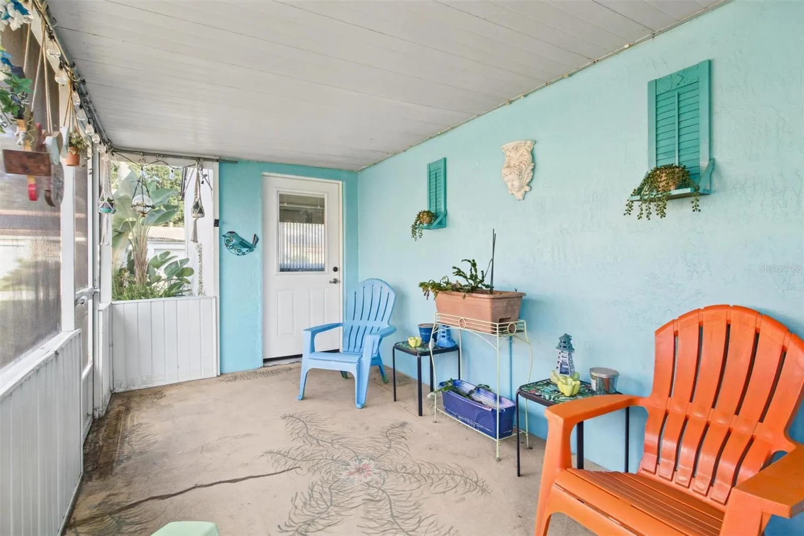273 MARIPOSA ST