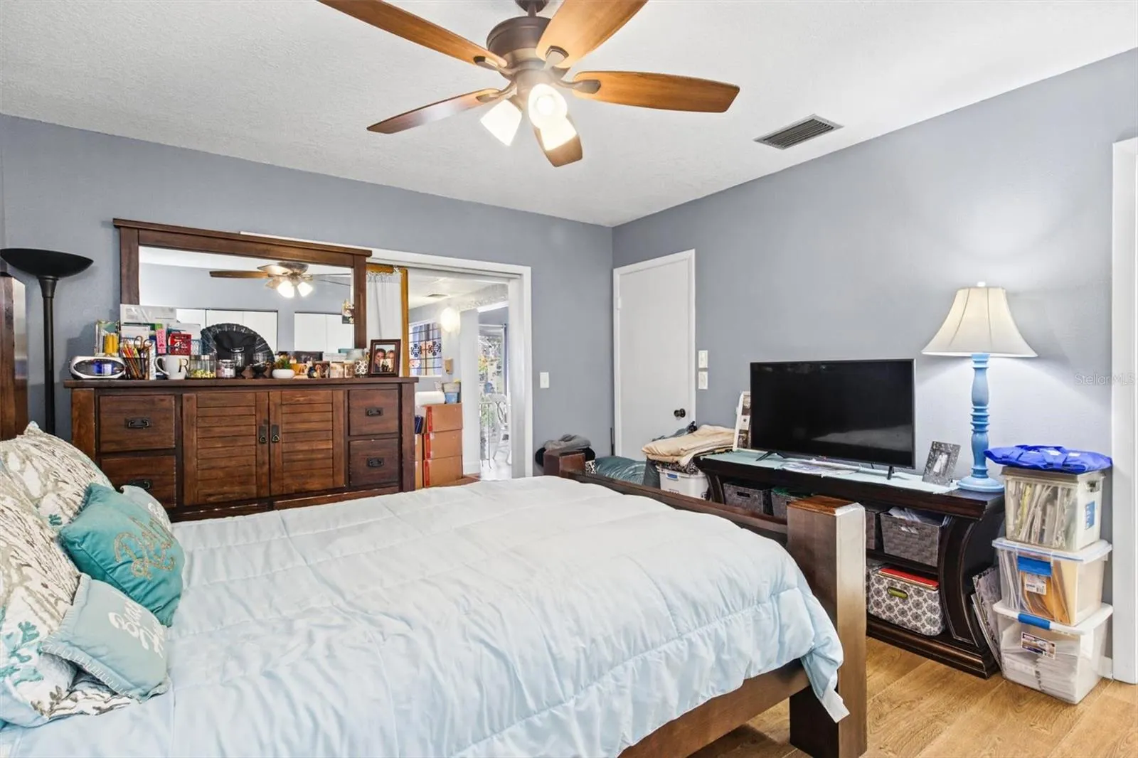 273 MARIPOSA ST