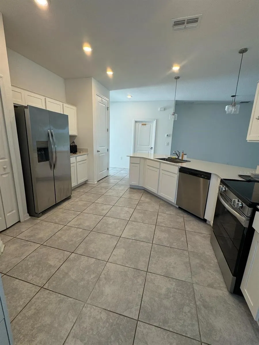 1236 TYLER LOOP