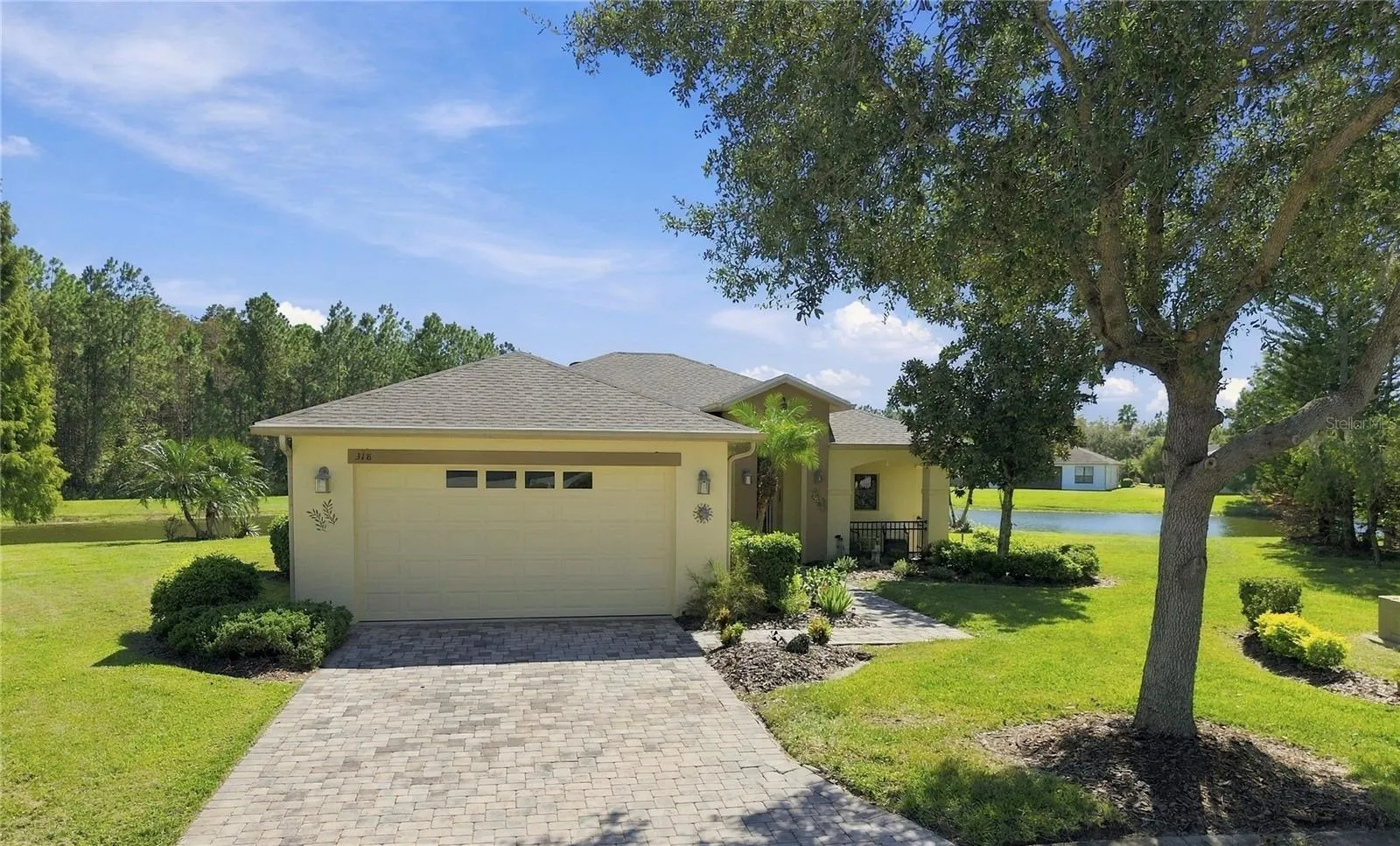 318 LA JOLLA LN