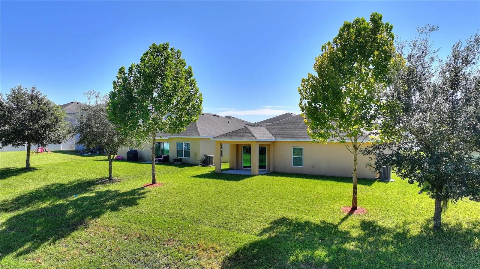625 OGELTHORPE DR