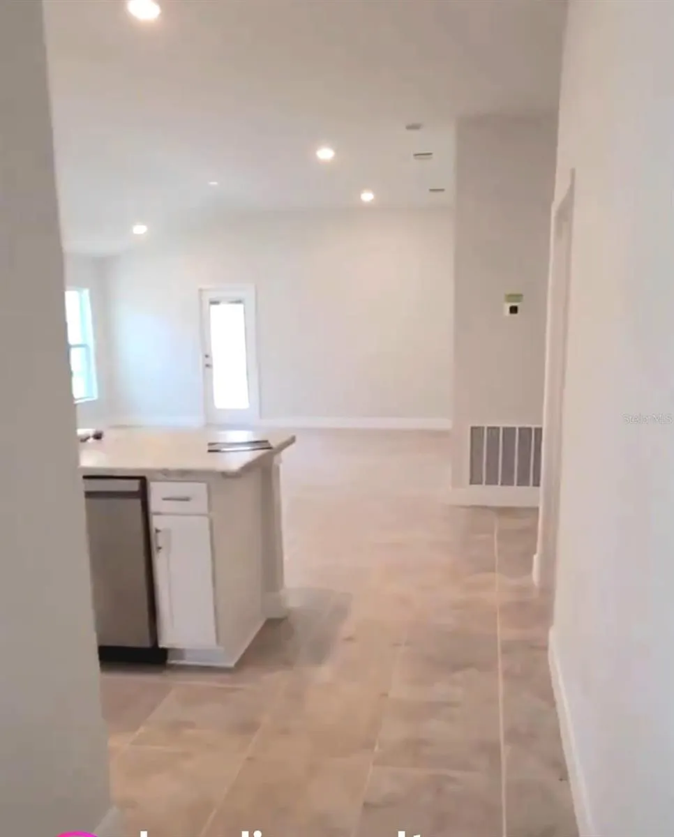 583 JETT LN