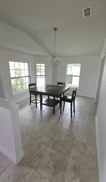 583 JETT LN