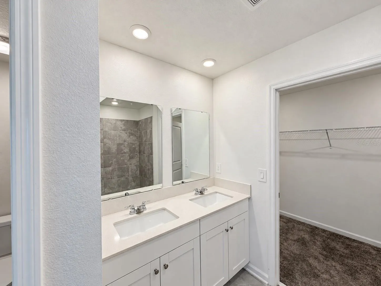 441 SANDBAR LN