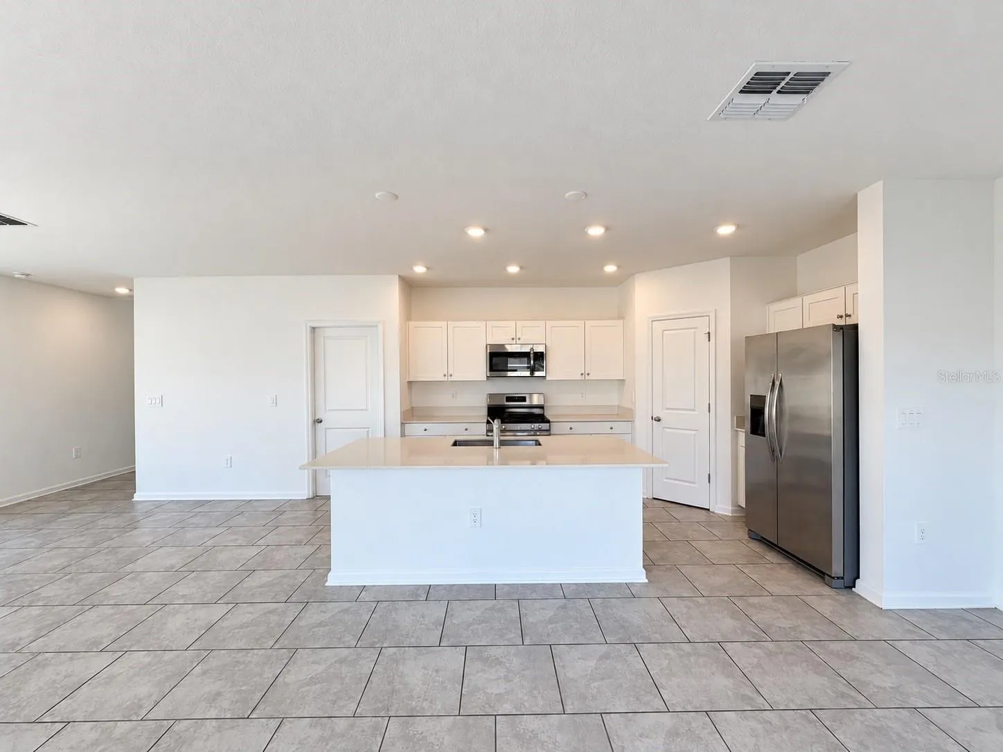 441 SANDBAR LN