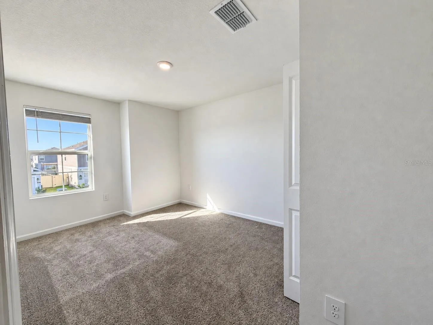 441 SANDBAR LN