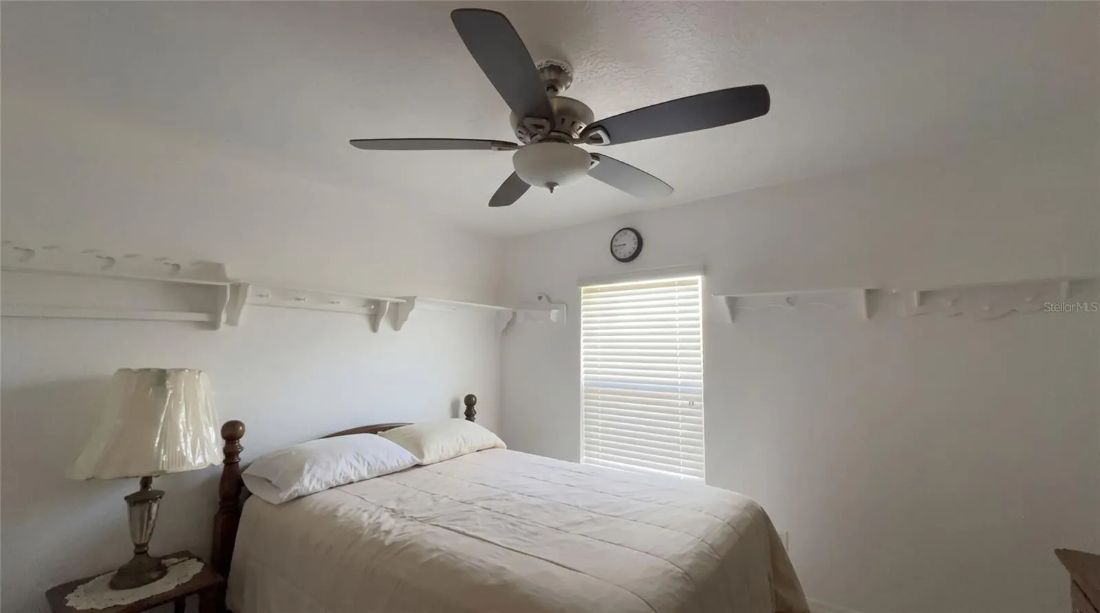 1819 VAN GOGH DR