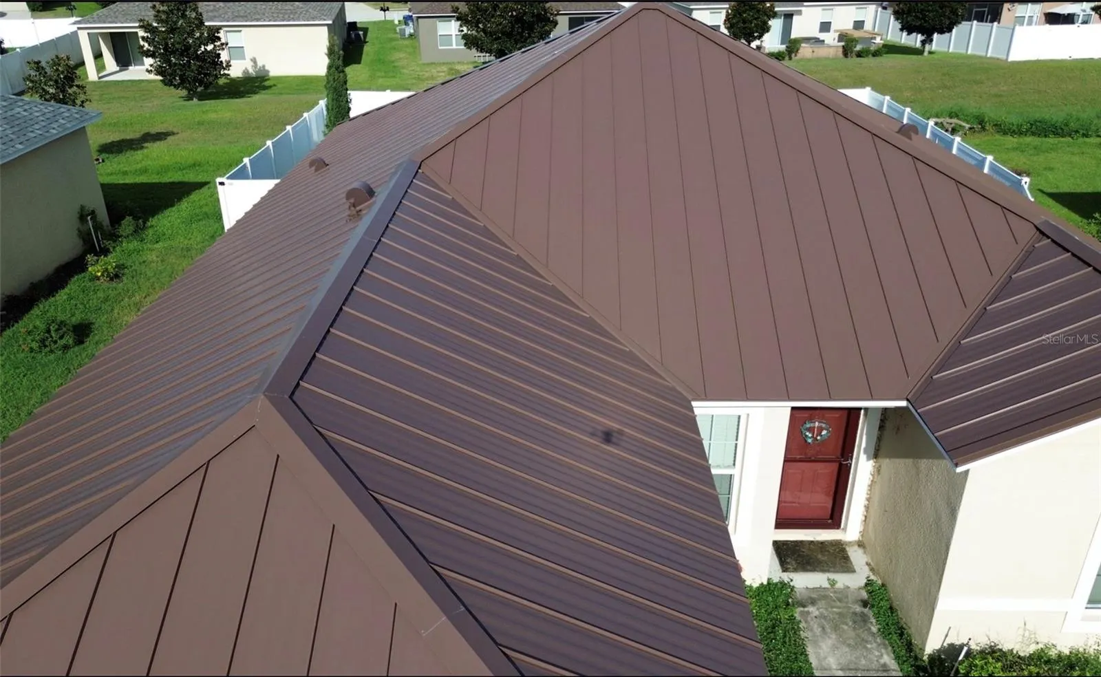 1819 VAN GOGH DR