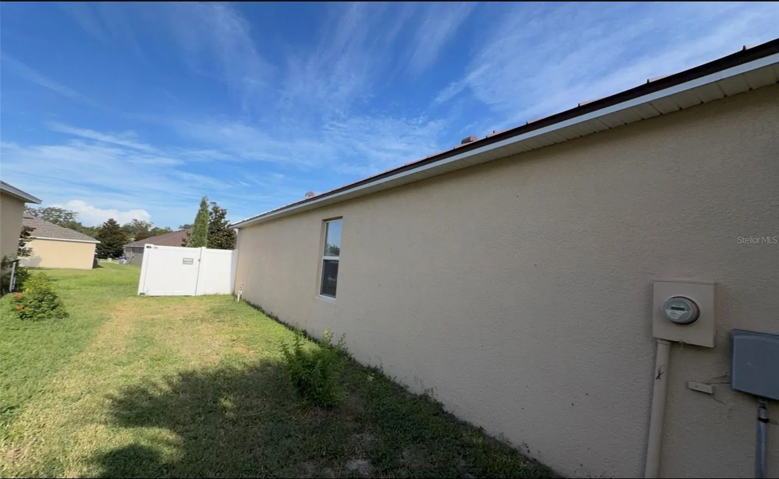 1819 VAN GOGH DR