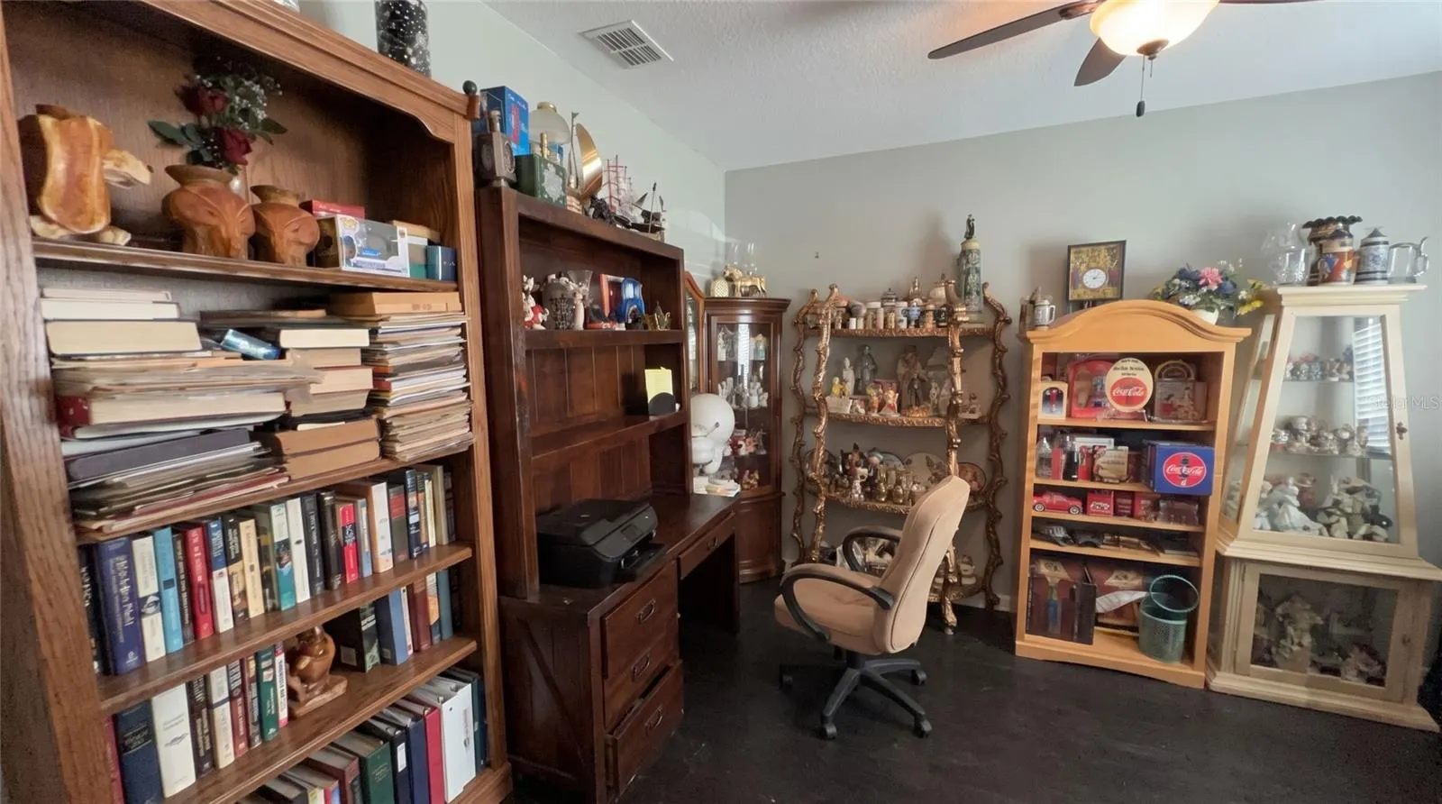 1819 VAN GOGH DR