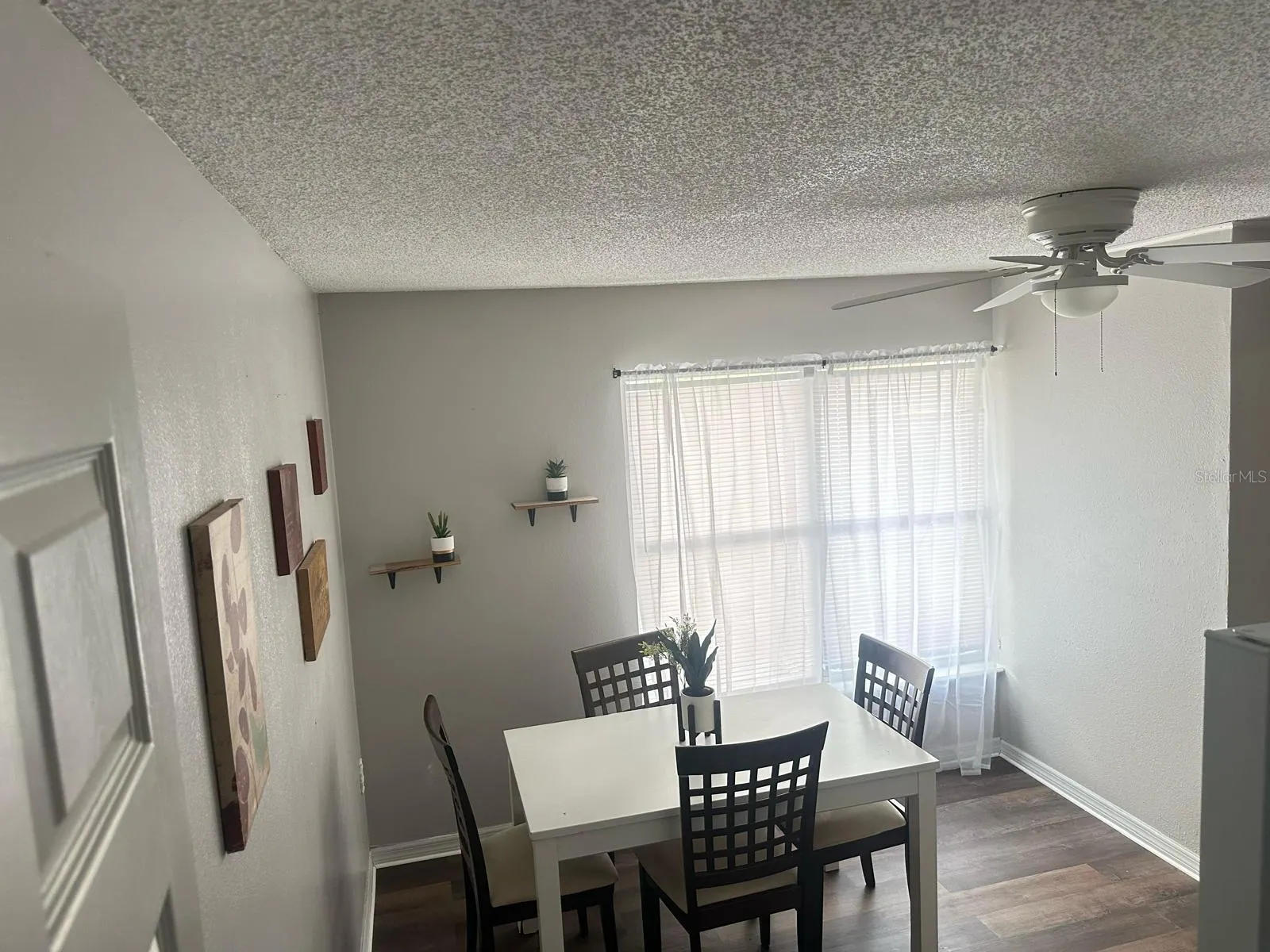 301 ALEGRIANO CT