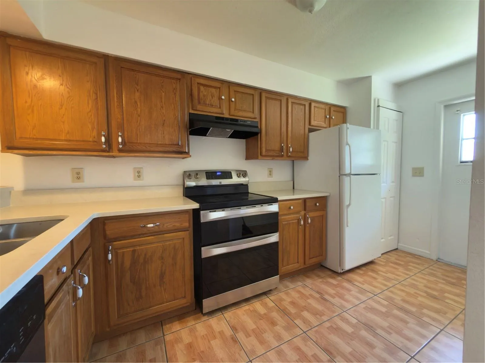 3136 ENCLAVE CT
