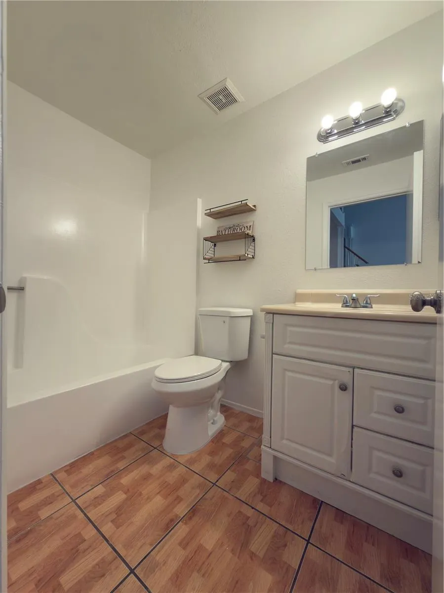 3136 ENCLAVE CT