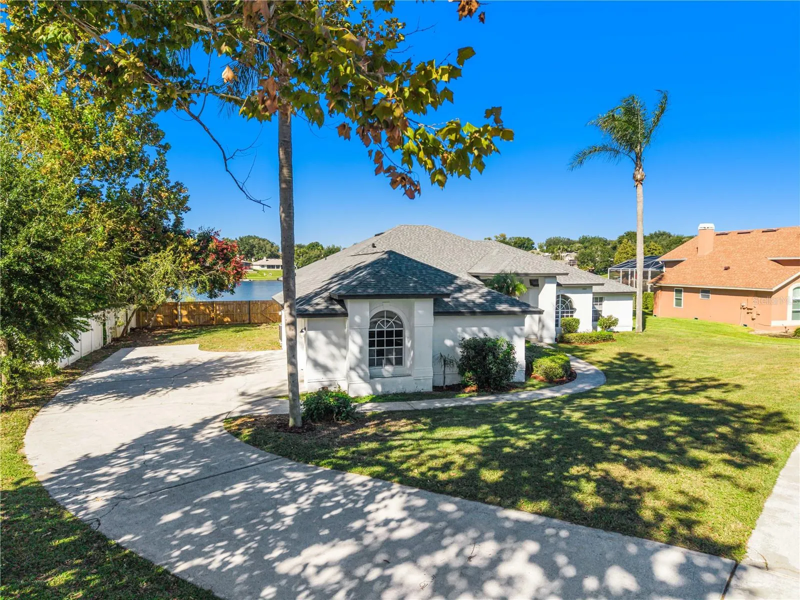 11614 LAKE KATHERINE CIR
