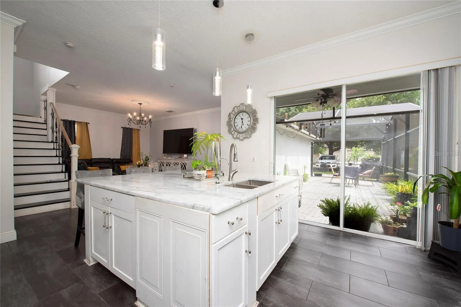 5231 LEMON TWIST LN