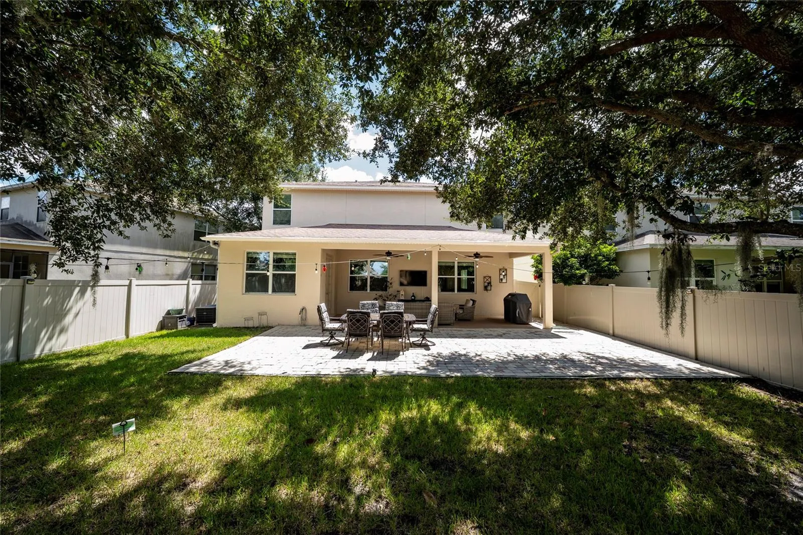 11919 VERRAZANO DR
