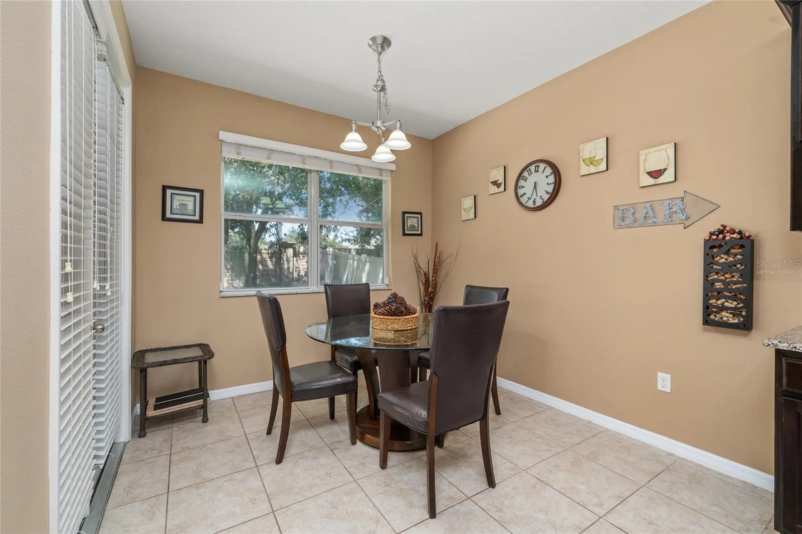 11919 VERRAZANO DR