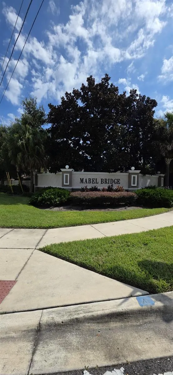 11919 VERRAZANO DR