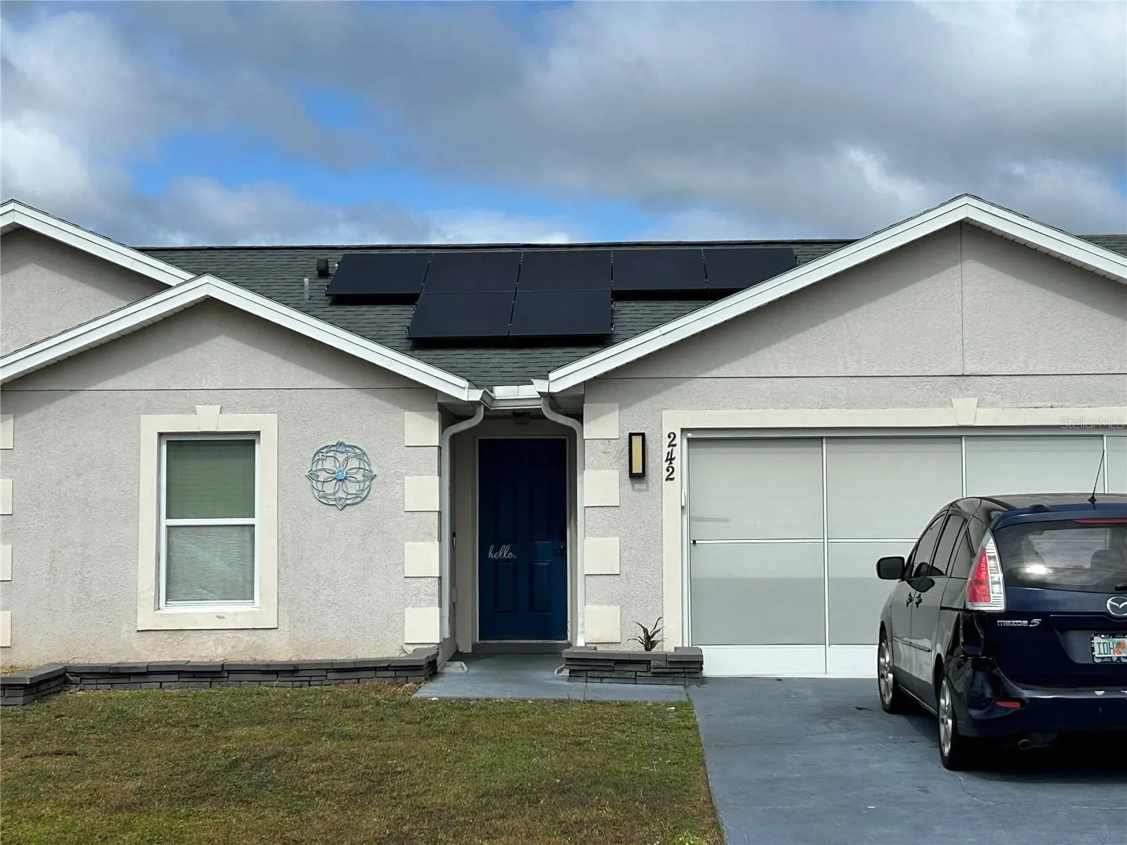 242 ABBOTSBURY DR