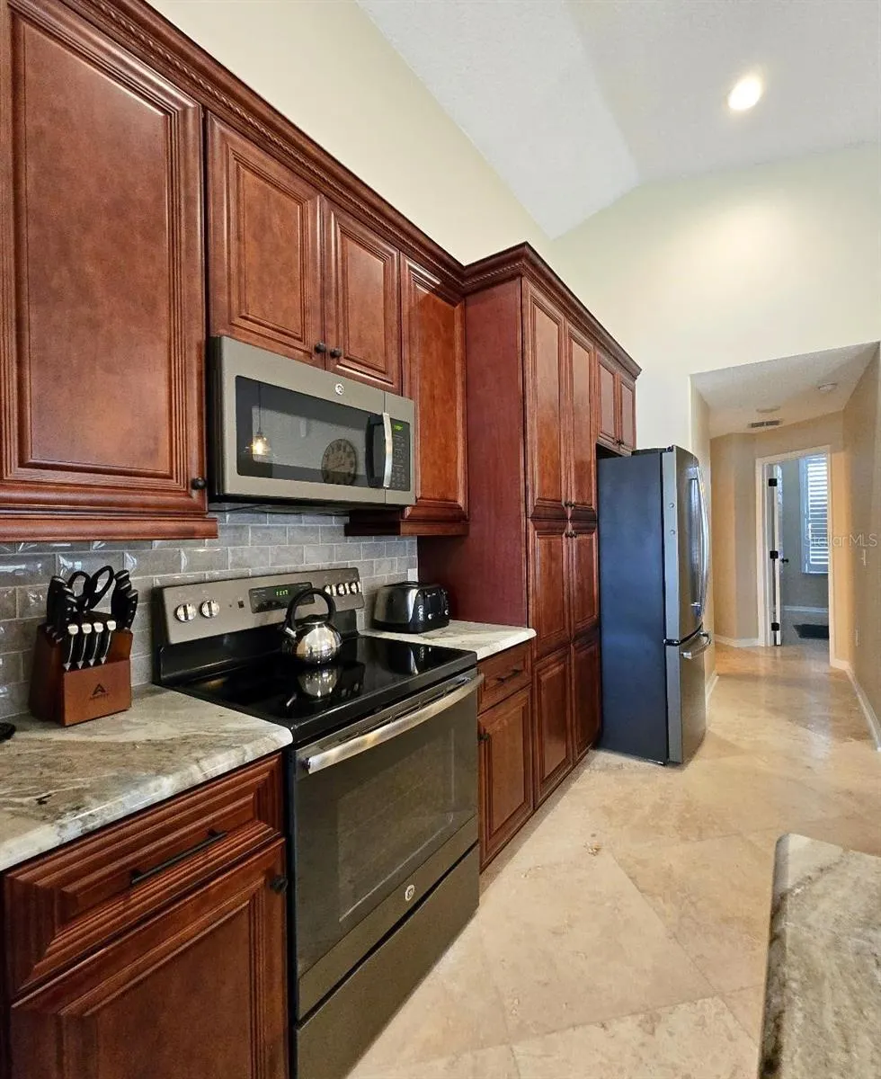 1650 DUNES CT