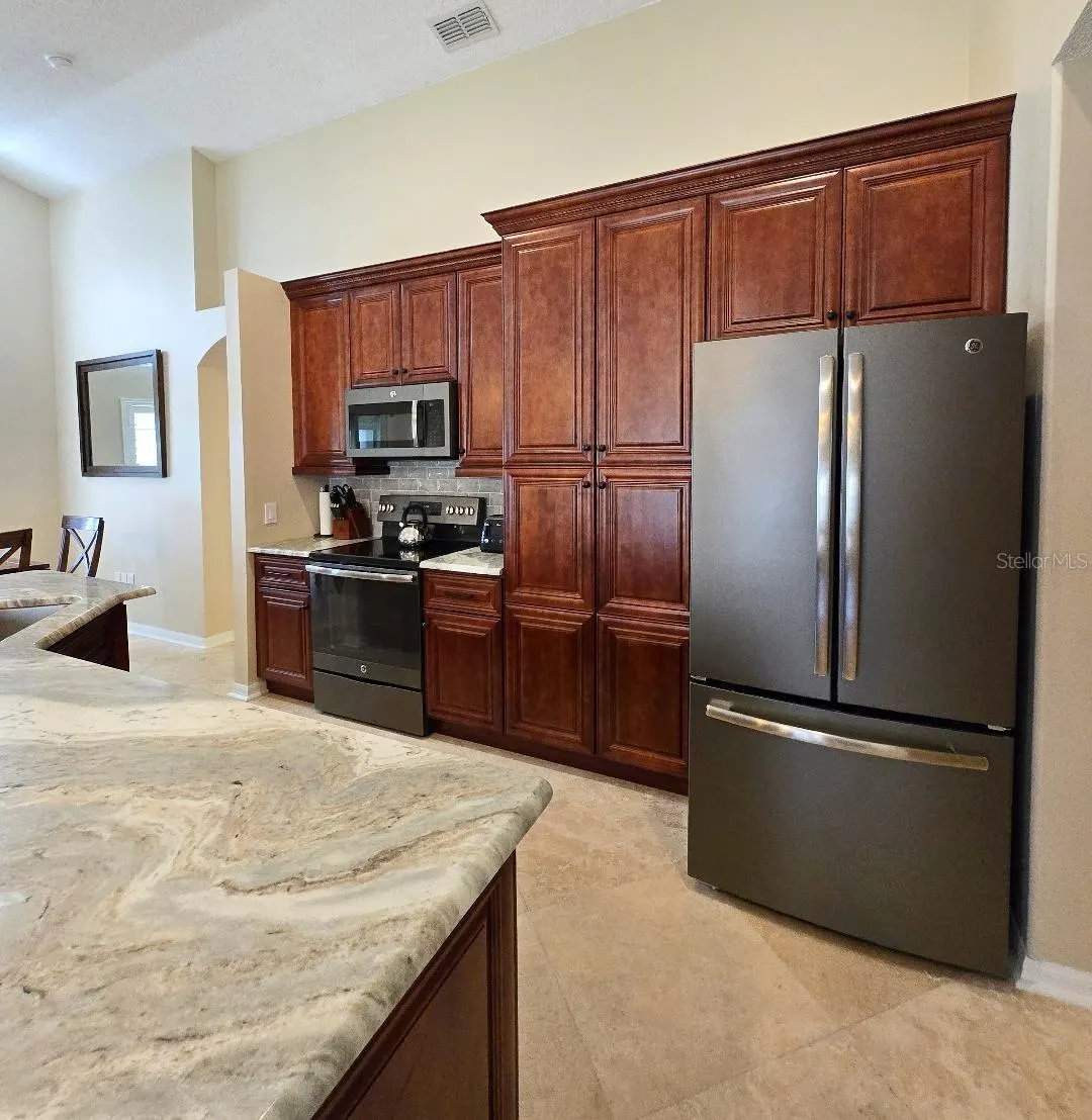 1650 DUNES CT