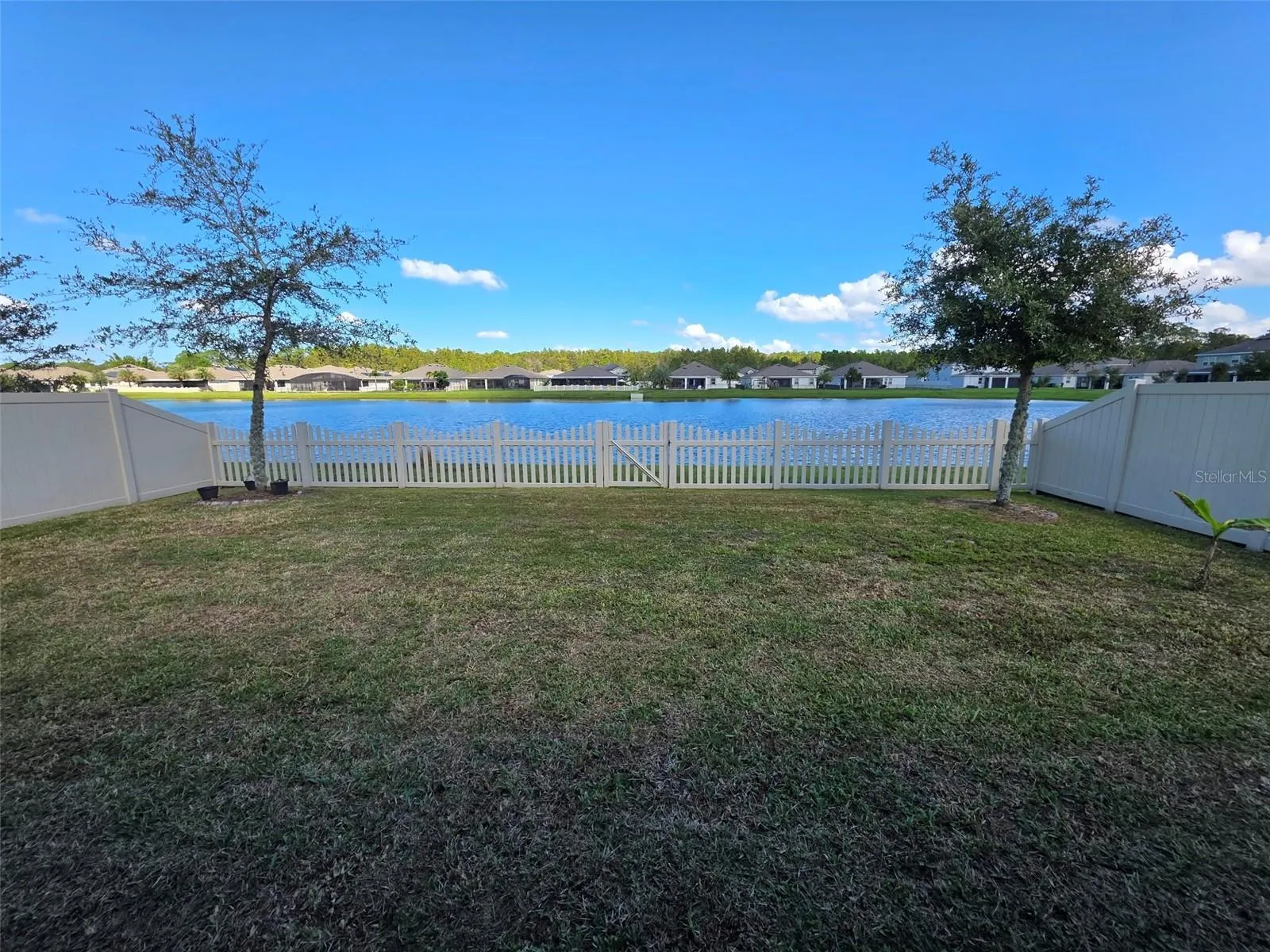 5322 AMERSHAM LN