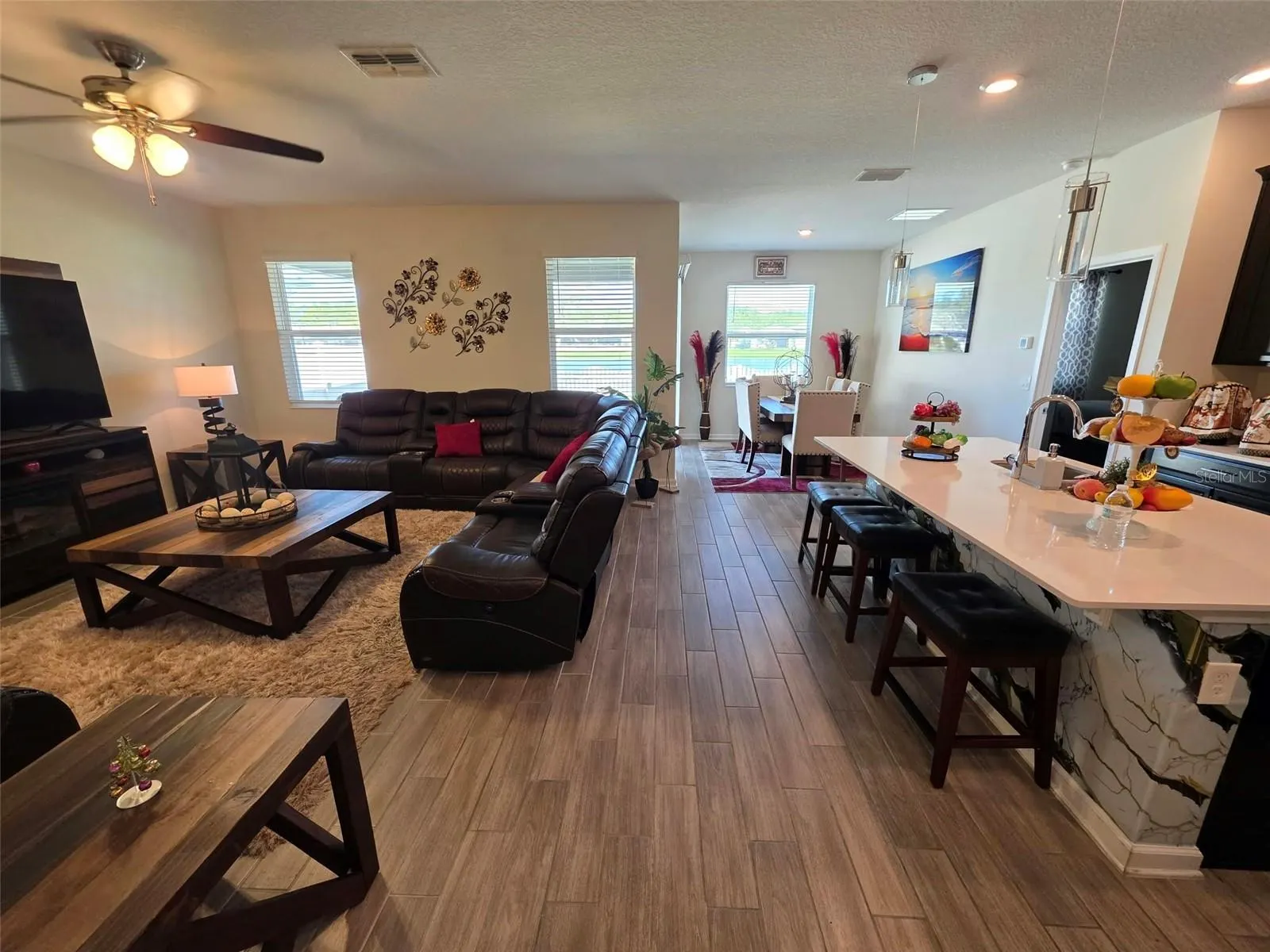 5322 AMERSHAM LN