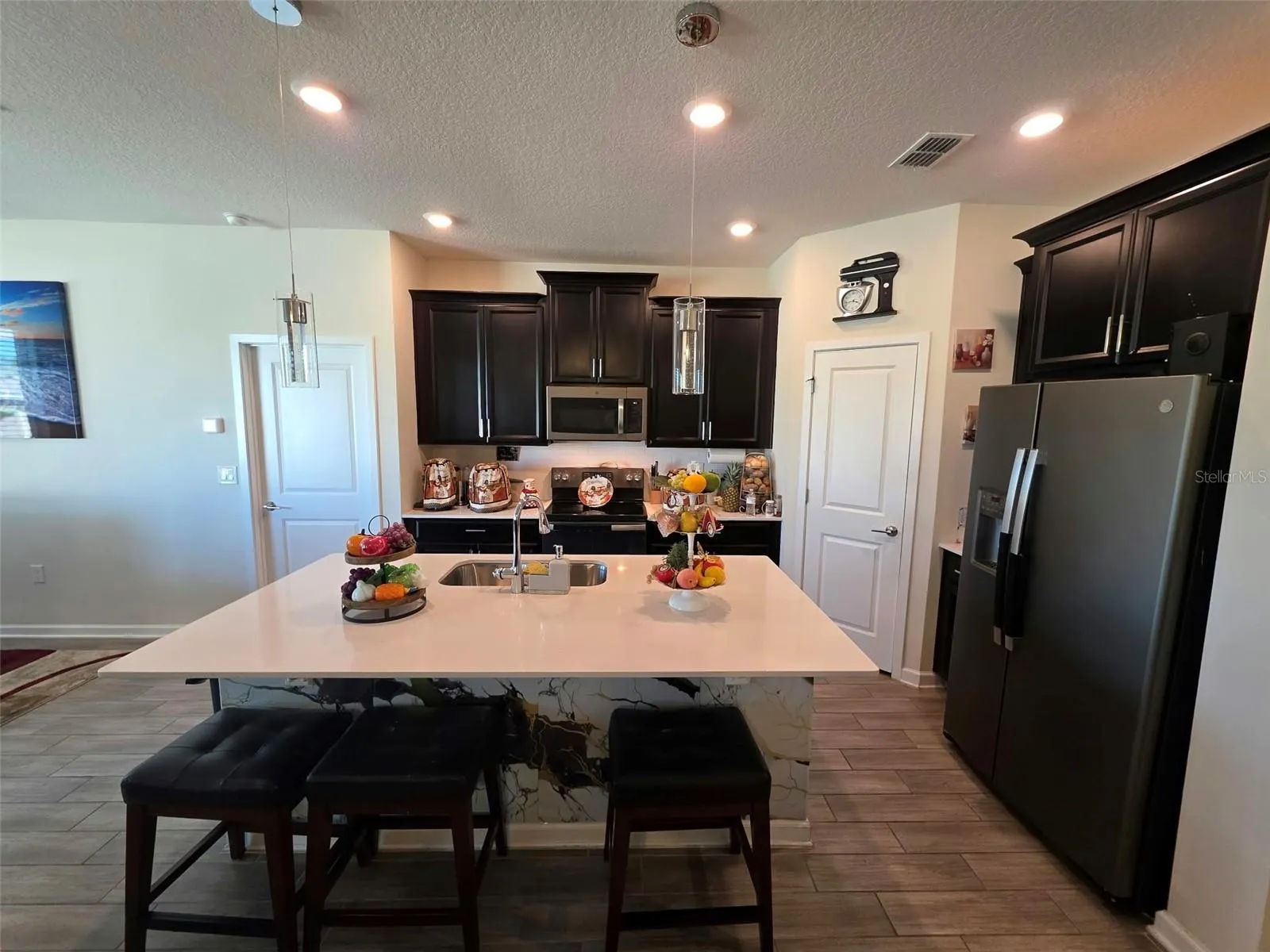 5322 AMERSHAM LN