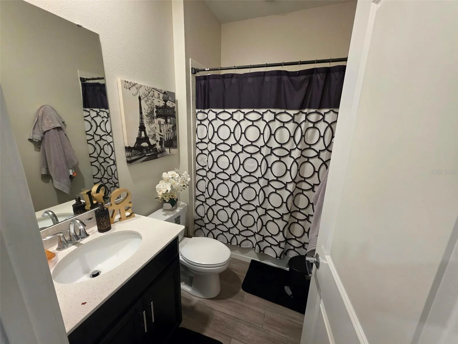 5322 AMERSHAM LN