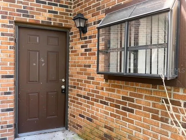 1873 FOXHALL CIR #1873 #1873